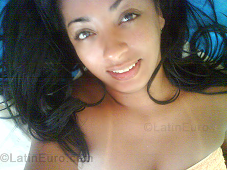Date this gorgeous Brazil girl Denise from Rio De Janeiro BR740