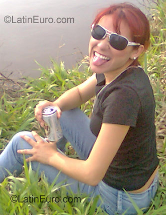 Date this lovely Brazil girl Gisele from Ortigueira BR855