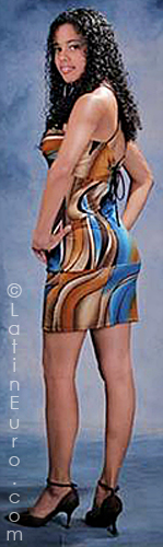 Date this nice looking Colombia girl Astrid Lorena from Cali CO667
