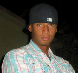 Date this charming Dominican Republic man Rafa from Santiago US2198