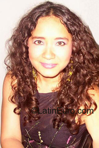 Date this lovely Peru girl Milagros from Lima PE94