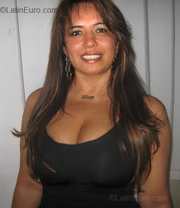 Date this beautiful Brazil girl Eliege from Parnamirim BR1243