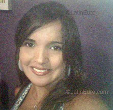 Date this exotic Brazil girl Fernanda from Rio de Janeiro BR1262