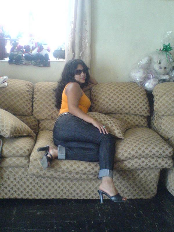 Date this nice looking Peru girl Jhannasell from Lima PE99