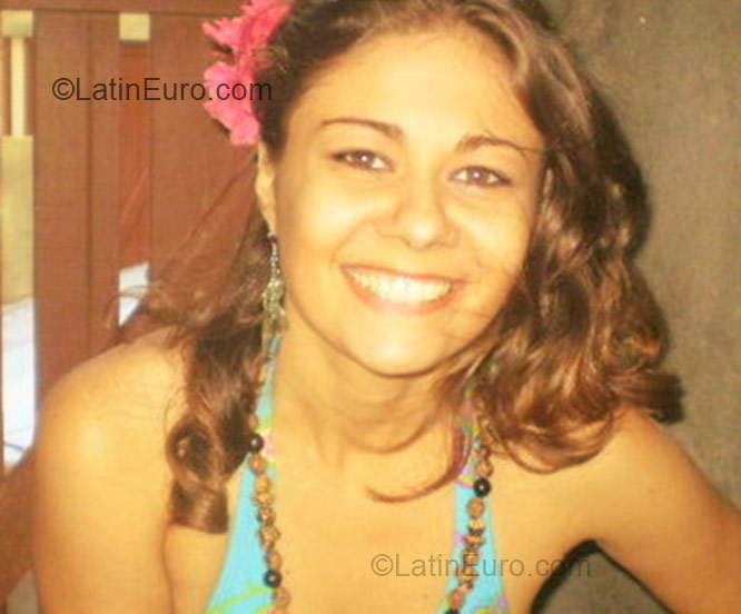 Date this fun Brazil girl Carina from Salvador BR1325