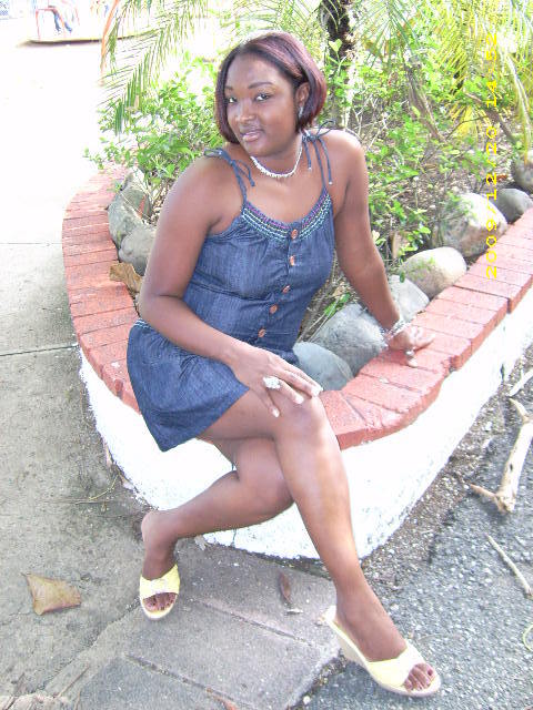 Date this pretty Dominican Republic girl Ana from santo domingo DO1231