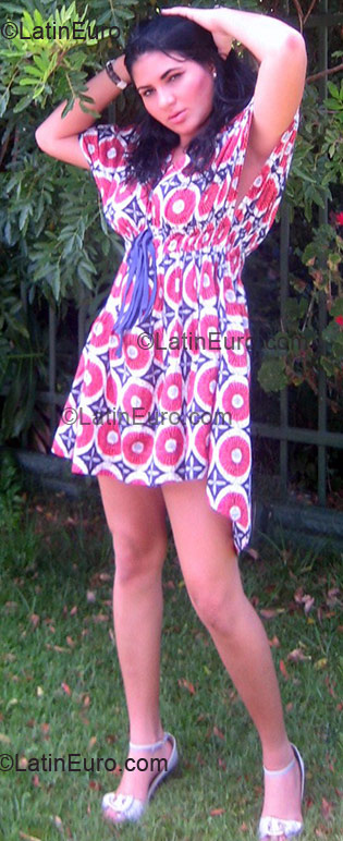 Date this pretty Brazil girl Cristiana from Rio De Janeiro BR1468