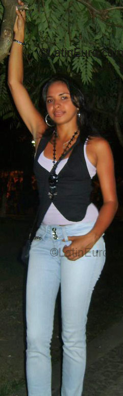 Date this charming Brazil girl Elizangela from Ipojuca BR1477