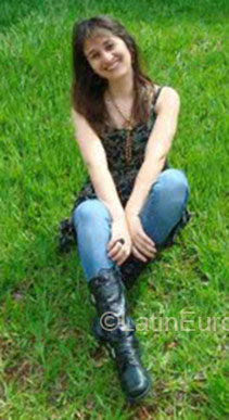 Date this hard body Brazil girl Giovania from Sao Paulo BR1507