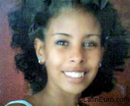 Date this hard body Dominican Republic girl Dulce from  DO1520