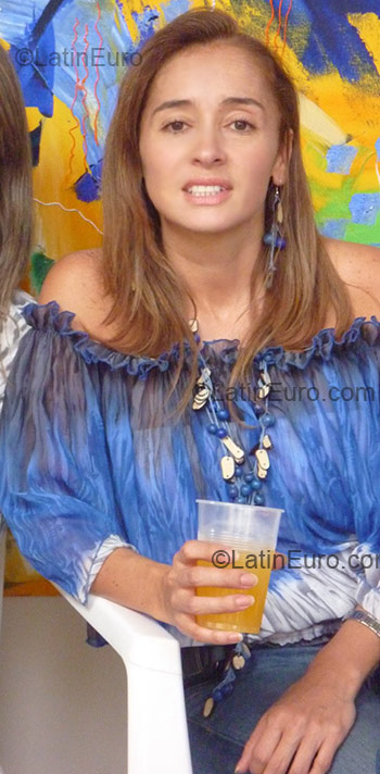 Date this hot Colombia girl Margarita Maria from Manizales CO1424