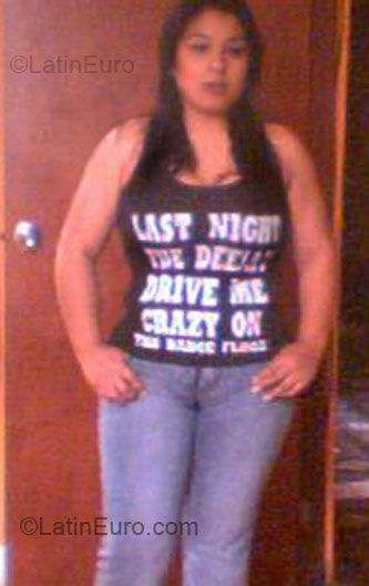 Date this beautiful Peru girl Petty from Lima PE125