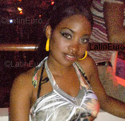 Date this charming Dominican Republic girl Moralin from Santo Domingo DO1692