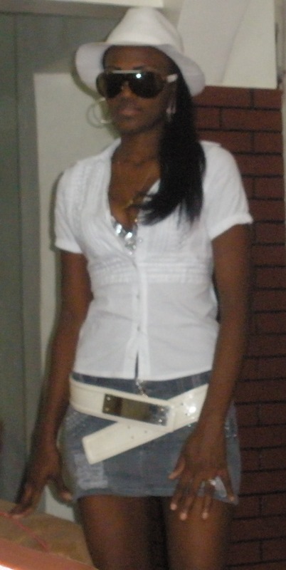 Date this sultry Dominican Republic girl Bechy from Santo Domingo DO1740