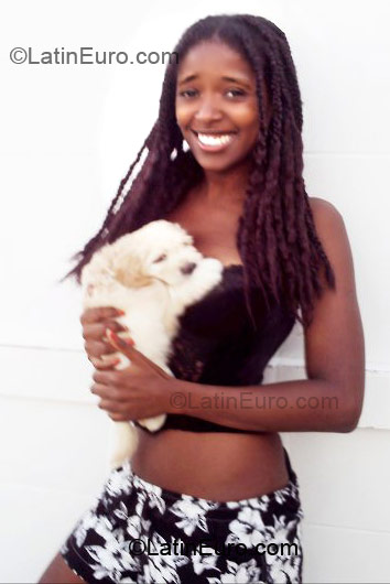 Date this funny Brazil girl Paula from Rio de Janeiro BR1894