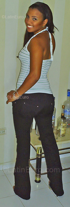Date this hard body Dominican Republic girl Jenny from Santiago DO2260