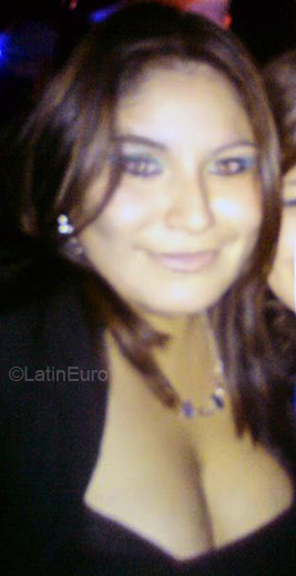 Date this foxy Peru girl Francesca from Lima , 22 PE160