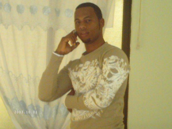 Date this georgeous Dominican Republic man Juanantonio from EspaÃ±a DO2452