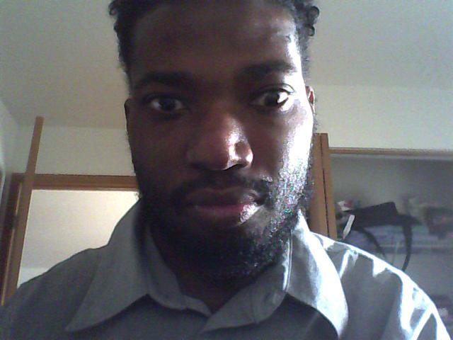 Date this delightful United States man Lewis from Coonrapids US5214