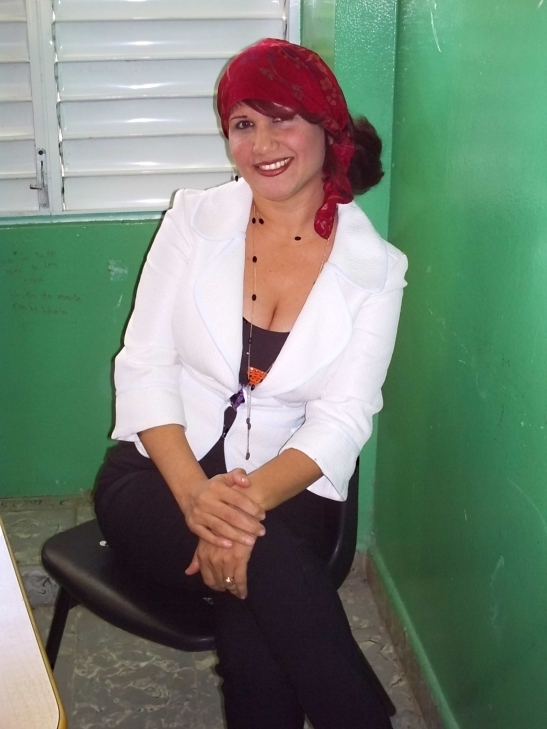 Date this happy Dominican Republic girl Miosotis from Santiago DO3288