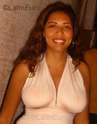 Date this beautiful Brazil girl Isabel Cristina from Franca BR6355