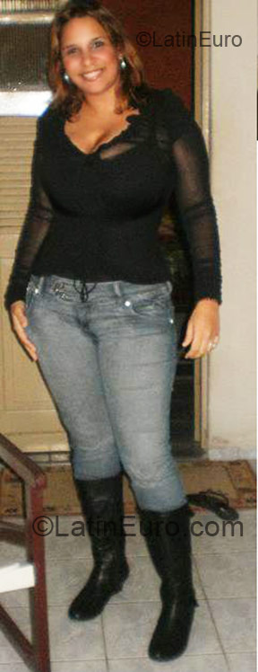 Date this passionate Brazil girl Carolina from Vitoria De Santo Anttao BR2377