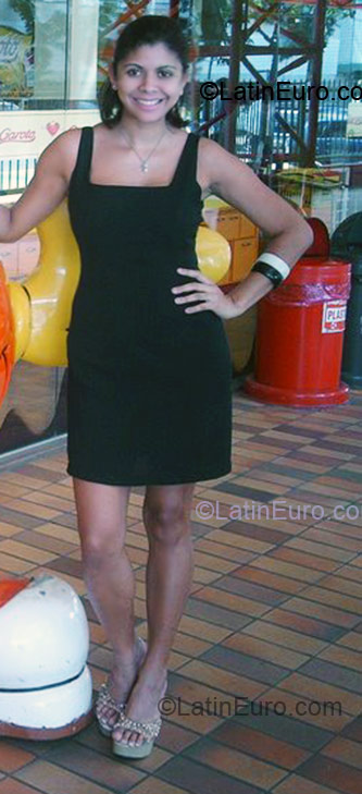 Date this hot Brazil girl Monica from Vitoria BR4707