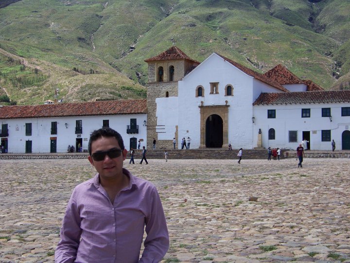 Date this sultry Colombia man Ferney from Bogota CO3168