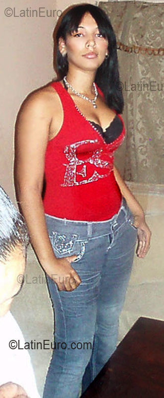 Date this funny Dominican Republic girl Mayi from Santiago DO3698