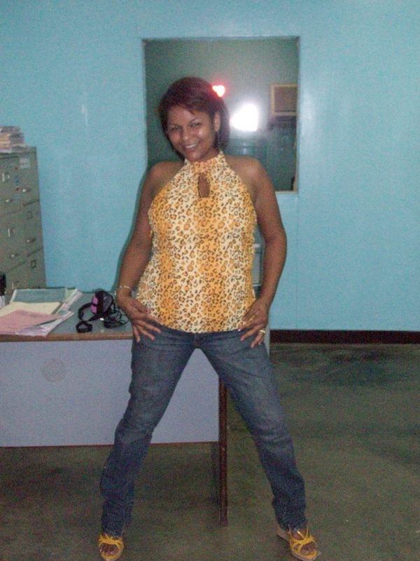 Date this hard body Dominican Republic girl Yova from Santo Domingo DO3842