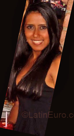 Date this nice looking Brazil girl Flavinha28 from Rio De Janeiro BR2788