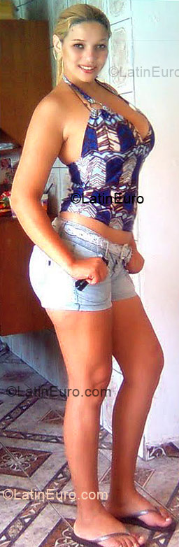 Date this charming Brazil girl Simony from Praia Grande BR5126