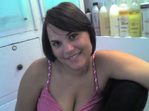 Date this hard body Dominican Republic girl Yeleni from Santo Domingo DO7100