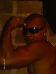 Date this gorgeous Dominican Republic man Gueri from Santo Domingo DO4068