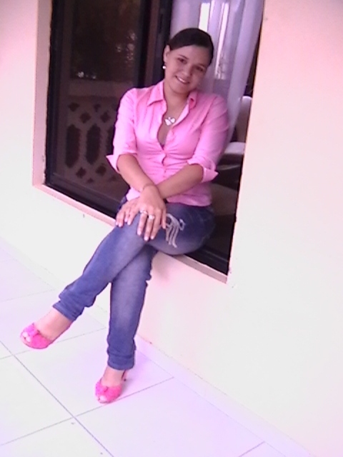 Date this stunning Dominican Republic girl Cris abreu abre from Jarabacoa DO4090