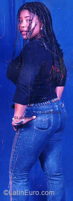 Date this pretty Honduras girl Daniela from Trujillo HN210