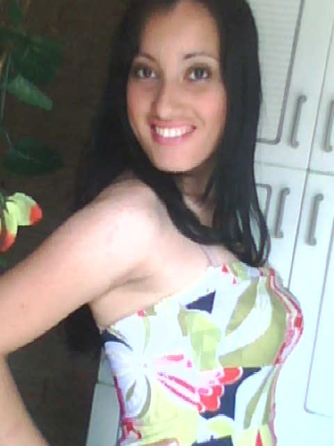 Date this athletic Brazil girl Cynthia from Campinas BR2993