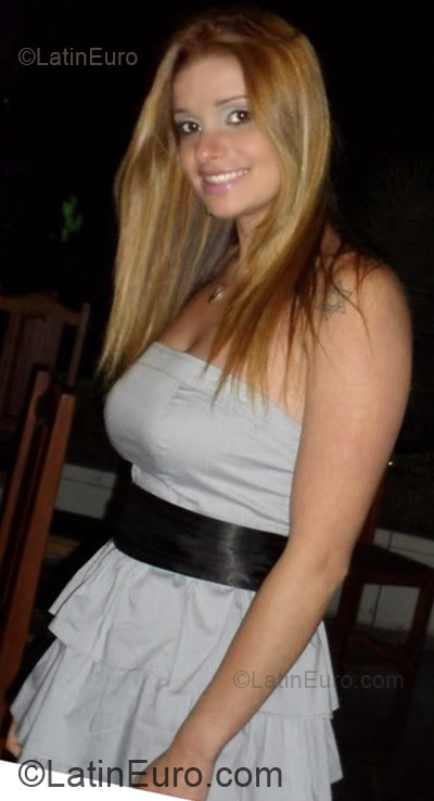 Date this nice looking Brazil girl Gabriela from Sao Paulo BR5199