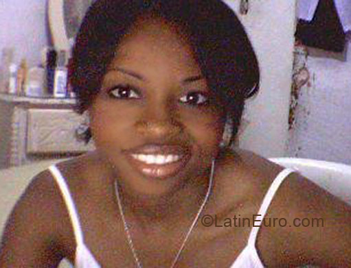 Date this exotic Dominican Republic girl Miguelina from Santo Domingo DO4227