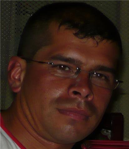 Date this nice looking Colombia man John jairo from Bogota CO4221