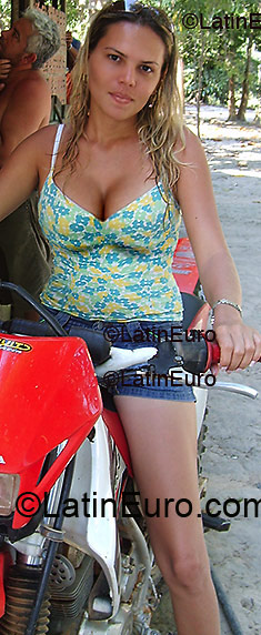 Date this attractive Brazil girl Lucilane from Breu Branco BR3087