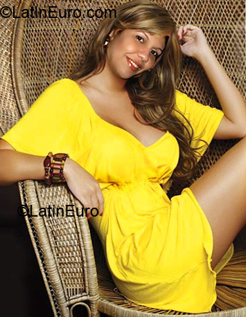 Date this young Brazil girl Joelita from Cruzeiro Do Sul BR3923