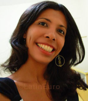 Date this lovely Brazil girl Gracy from Aracaju BR3208