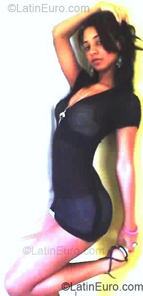 Date this funny Dominican Republic girl Hilda from Jarabacoa DO4500