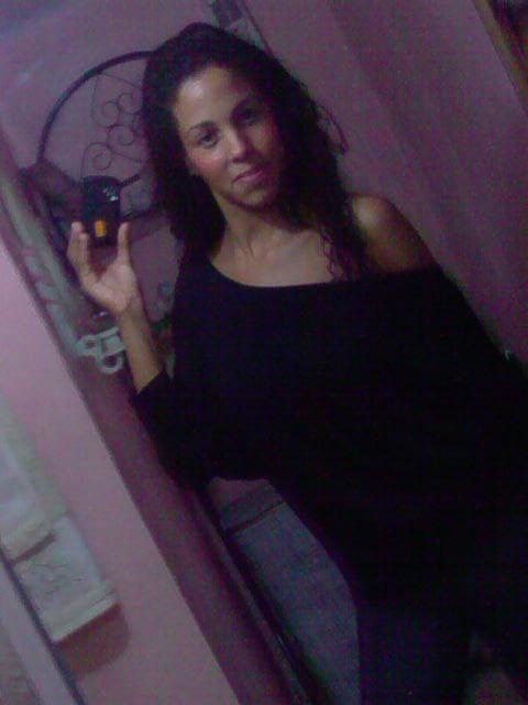 Date this foxy Dominican Republic girl Ingrita from Santiago DO4718