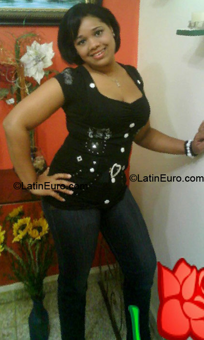 Date this passionate Dominican Republic girl Ana maria from Santo Domingo DO4726