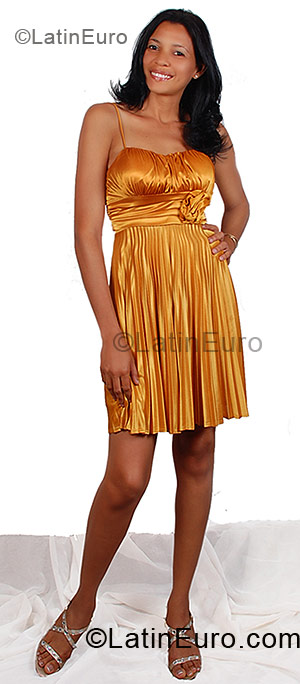 Date this sensual Dominican Republic girl Audry from San Cristobal DO4813