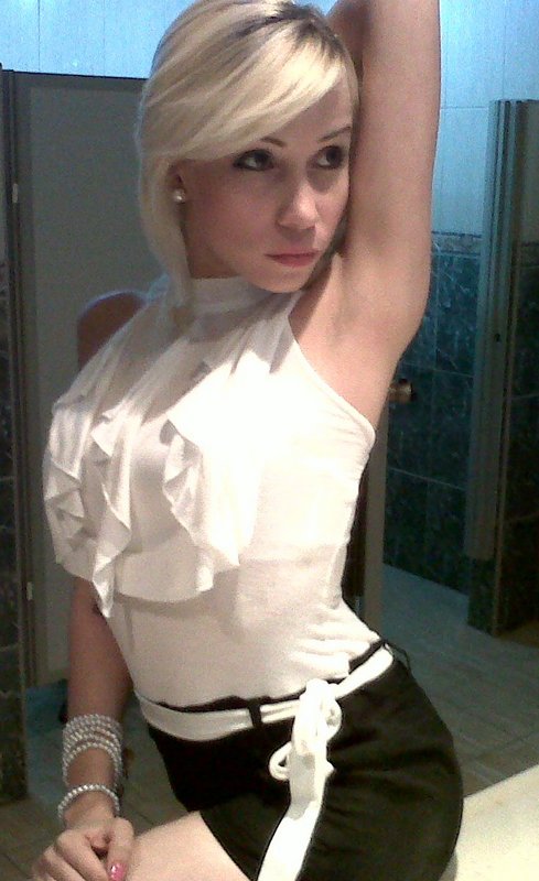 Date this gorgeous Dominican Republic girl Jessica from Santiago DO4838