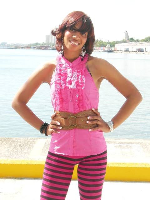 Date this hot Dominican Republic girl Rosmery from Santo Domingo DO11953