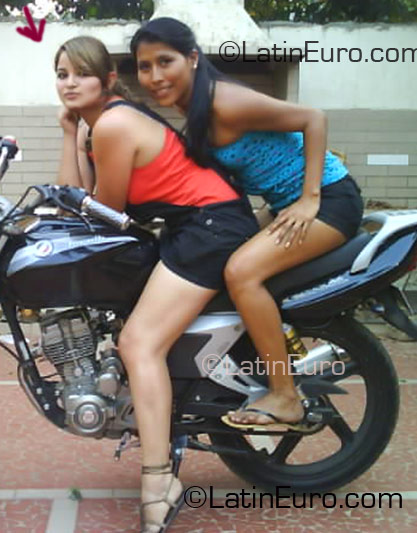 Date this pretty Bolivia girl Yesmin from Santa Cruz PE306
